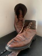 Bottines Chasse Style Cuir patiné marron 42½ À restaurer, Enlèvement ou Envoi, Porté, Brun