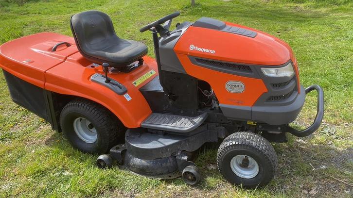 Husqvarna 20 pk maaier, Tuin en Terras, Zitmaaiers, Gebruikt, 90 tot 120 cm, Elektrische starter, Mulchfunctie, Opvangzak, Opvangbak