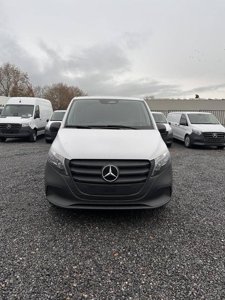 Mercedes-Benz Vito 114 CDI PRO L2 9G-Tronic, Autos, Mercedes-Benz, 4 portes, Entreprise, Diesel, Tissu