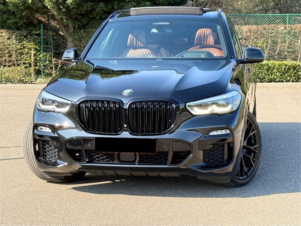 BMW x5  3.0D M-Pakket Exclusieve Mega FULL BLACK, Autos, BMW, Particulier, X5, Caméra 360°, 4x4, ABS, Caméra de recul, Phares directionnels