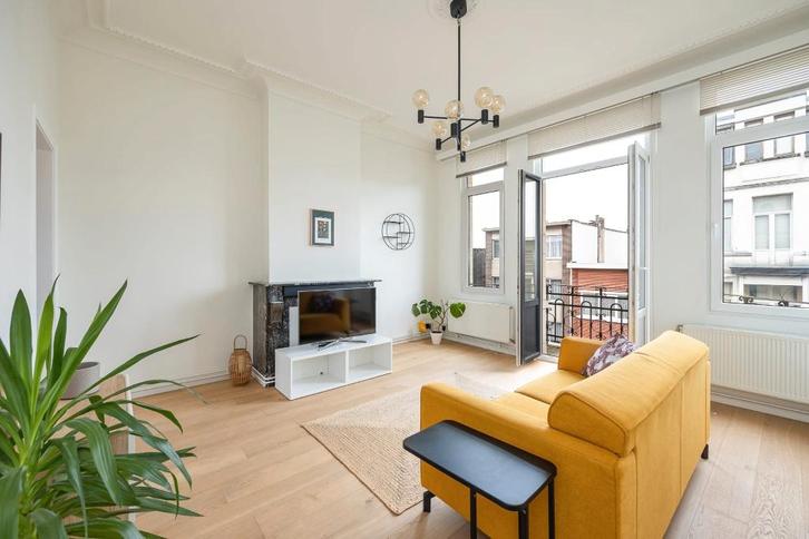 Appartement te huur vanaf 1/6 (875€ + 25€ lasten / maand), Immo, Appartementen en Studio's te huur, Antwerpen (stad), 50 m² of meer