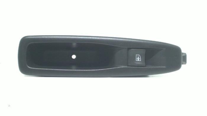 Commutateur vitre électrique d'un Renault Captur, Autos : Pièces & Accessoires, Tableau de bord & Interrupteurs, Renault, Utilisé