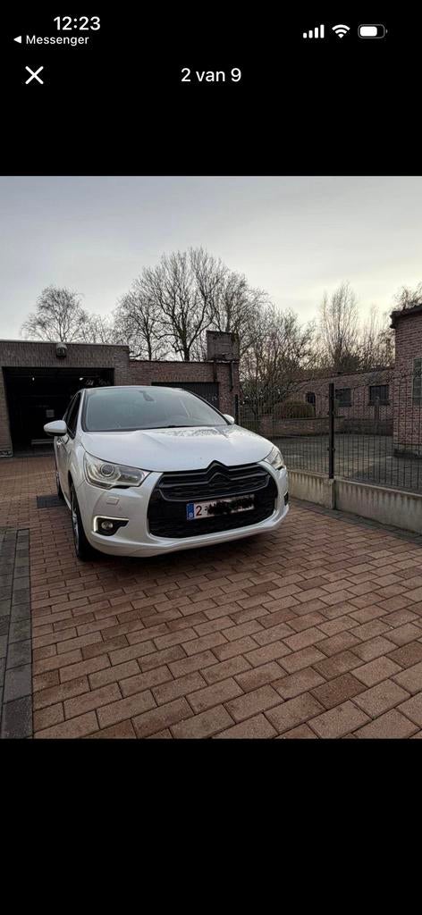 Citroen DS4 1.6 benzine 2011, Auto's, Citroën, Euro 5, Zwart, Leder en Stof, Wit
