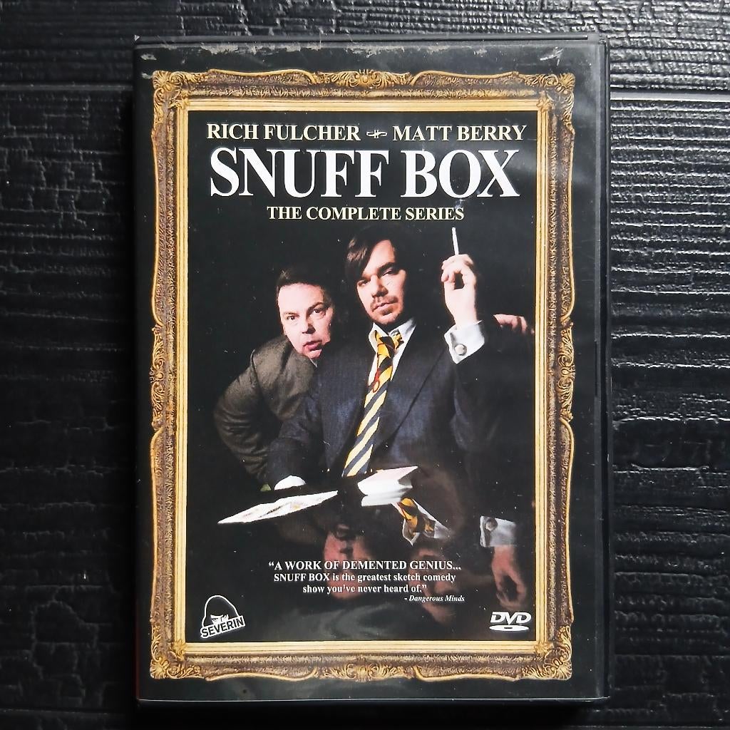 Snuff Box (2006) Complete serie DVD + CD - Out Of Print, CD & DVD, DVD | Comédie, Utilisé, Autres genres, Envoi