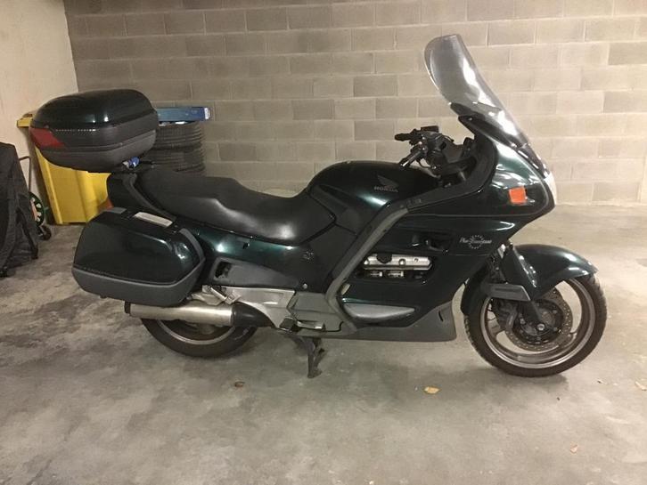 Honda Pan European ST 1100 in mooie staat, Motoren, Motoren | Honda, Particulier, Toermotor, meer dan 35 kW, 4 cilinders, Motorrijbewijs A