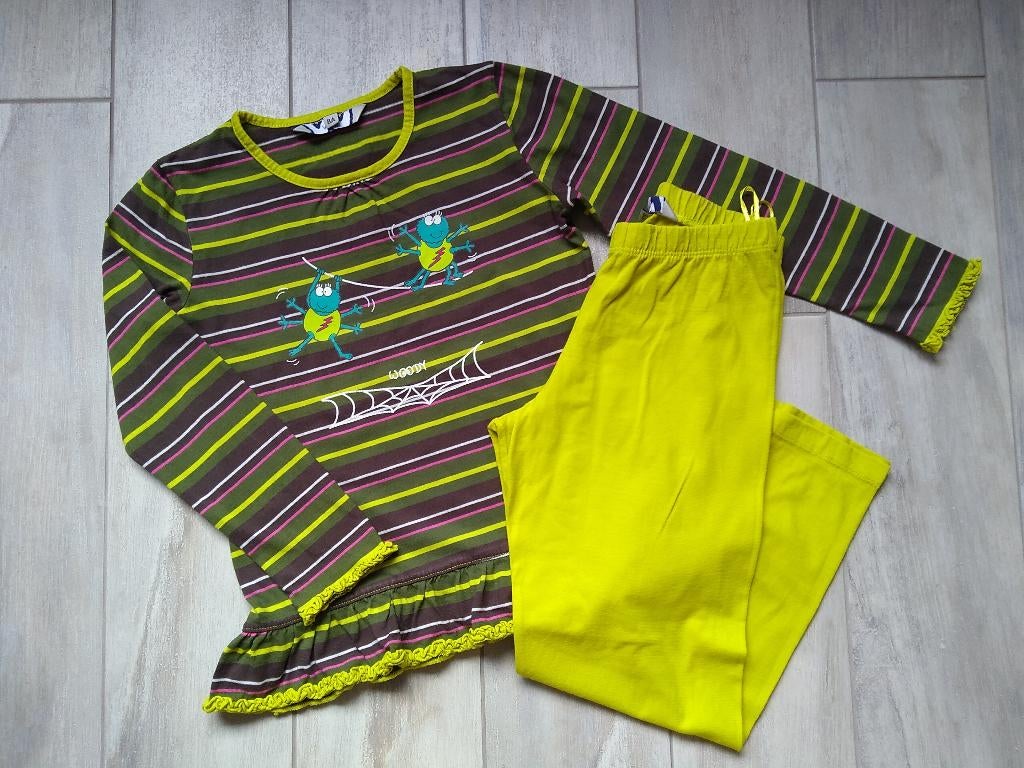 ✿ M128 - Pyjama Woody thema spin, Kinderen en Baby's, Kinderkleding | Maat 128, Nacht- of Onderkleding, Gebruikt, Meisje, Ophalen of Verzenden