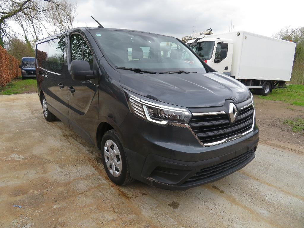 Renault Trafic 2.0dCi Confort - DC - L2H1 - 2024 - €6d, Voorwielaandrijving, Stof, 4 cilinders, Renault