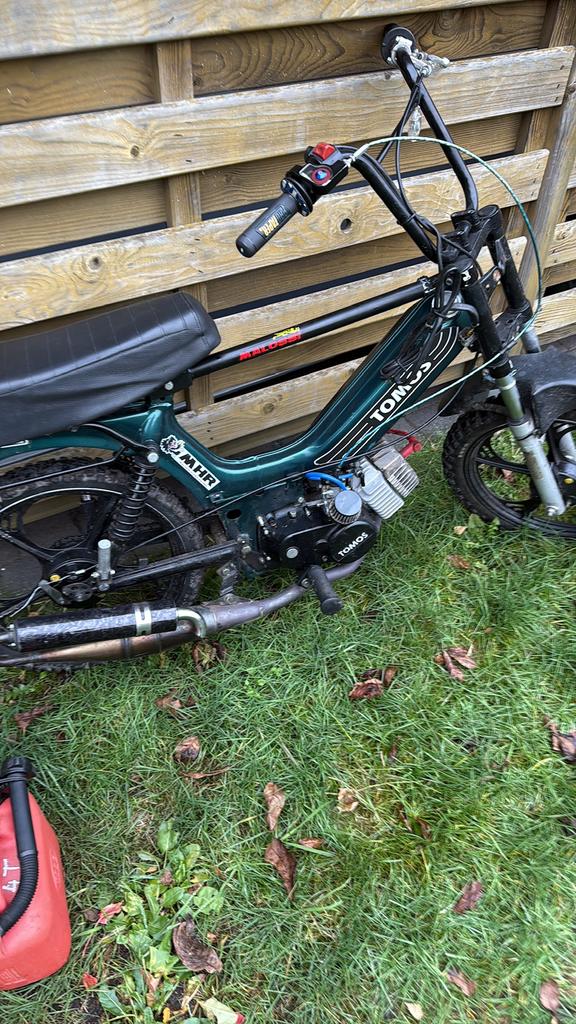 Tomos, Fietsen en Brommers, Brommeronderdelen | Snorfietsen, Zo goed als nieuw, Tomos, Frame, Ophalen