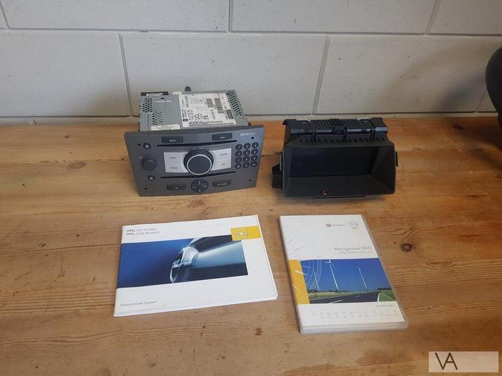 Opel Astra H / Zafira B dvd90 navigatie radio 13163935 €100, Auto-onderdelen, Dashboard en Schakelaars, Opel, Gebruikt, Ophalen of Verzenden
