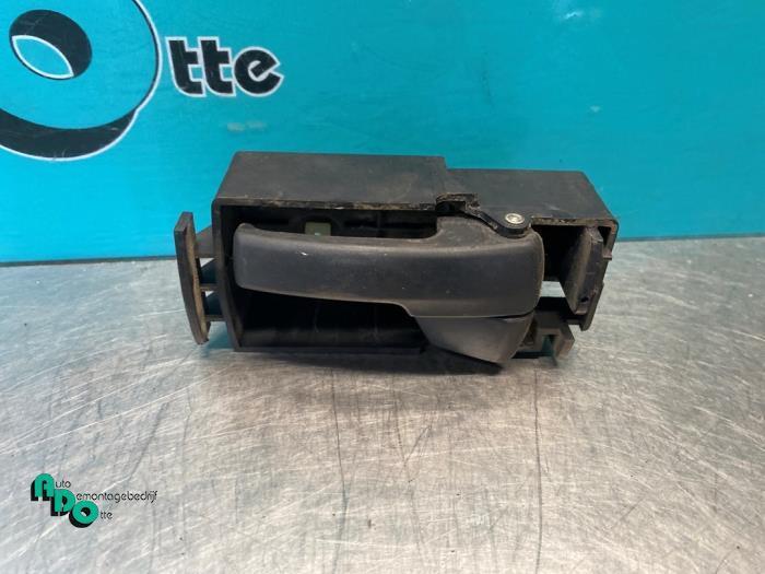 Portiergreep 2Deurs links van een Ford Transit Connect (Tran, Auto-onderdelen, Carrosserie, Ford, Gebruikt, 3 maanden garantie
