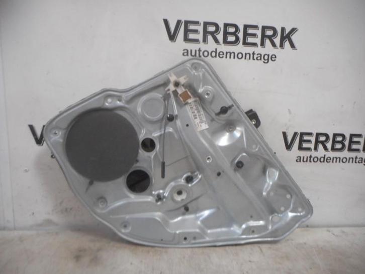 RAAMMECHANIEK ELEK RECHTS ACHTER Bora (1J2) (1j5839730g), Auto-onderdelen, Carrosserie, Volkswagen, Achter, Rechts, Gebruikt