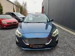 Ford Focus Titanium essence 12 mois de garantie 52000KM, Autos, Achat, Commande vocale, Euro 6, Entreprise
