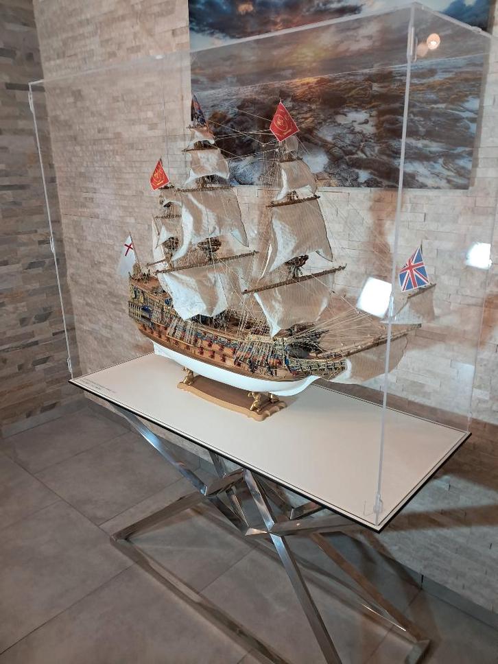 Maquette Le Souverain des Mers, Maison & Meubles, Accessoires pour la Maison | Tableaux d'affichage, Comme neuf, Autres types