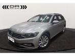 Volkswagen Passat Variant 1.6TDI SCR DSG STYLE  - NAVI - TR, Auto's, Automaat, 120 pk, USB, Particulier