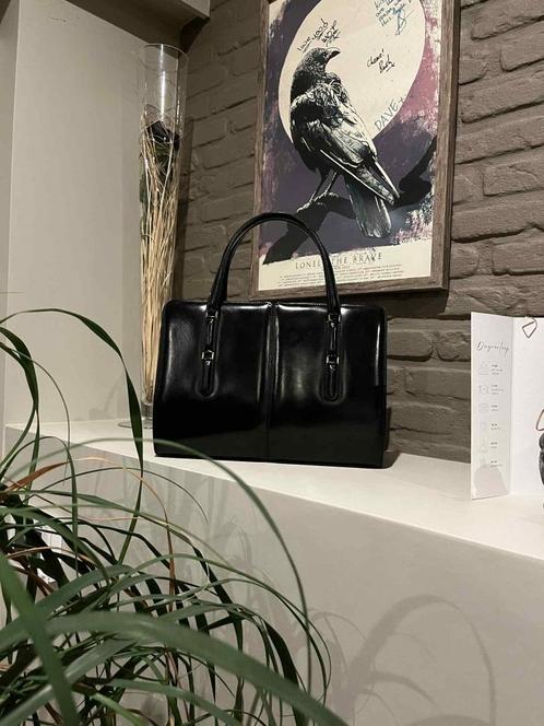 Vintage Delvaux, Handtassen en Accessoires, Tassen | Damestassen, Gebruikt, Handtas, Zwart, Ophalen of Verzenden