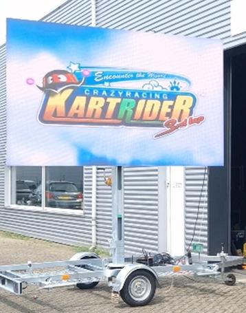 mobiel led scherm op aanhanger beschikbaar voor biedingen
