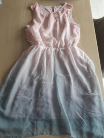 Kleedje H&M 146-152 licht rose-blauw  beschikbaar voor biedingen
