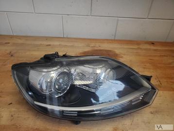 VW Golf plus 2009 - 2013 facelift xenon koplamp + bocht €150