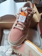 Nike dunk low, Ophalen of Verzenden, Sneakers