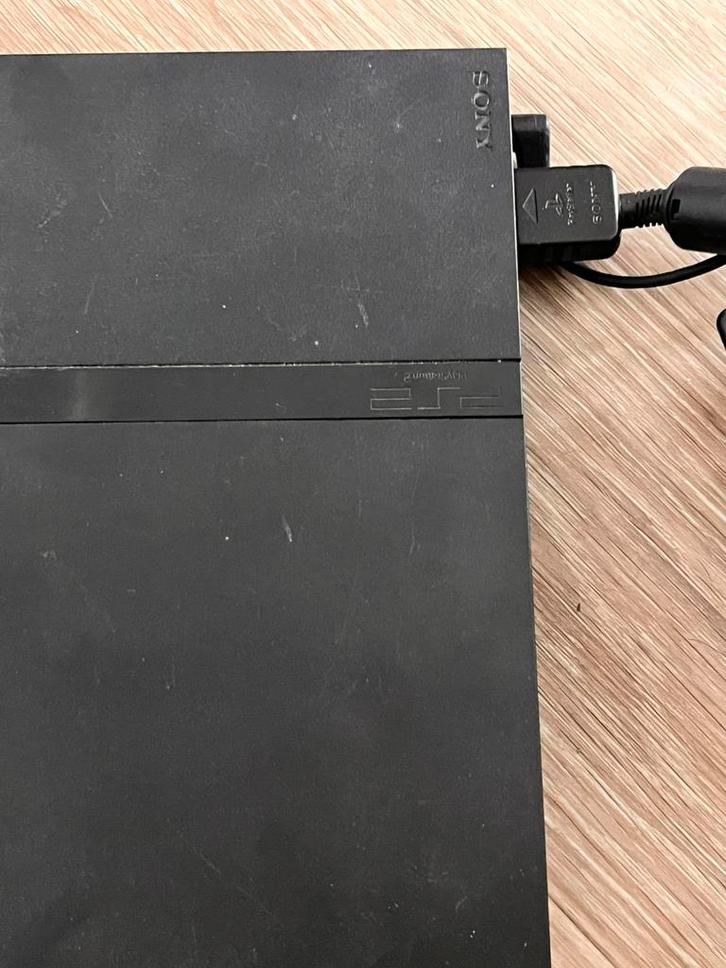 PlayStation 2 Slim (PS2) + 3 Controllers, Games en Spelcomputers, Spelcomputers | Sony PlayStation 2, Zo goed als nieuw, Slim