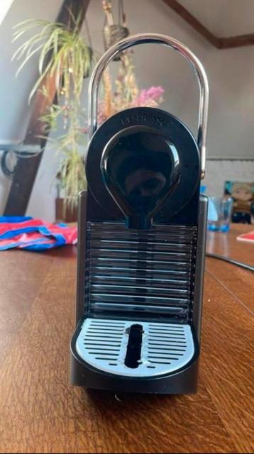 Nespresso KRUPS, Ophalen of Verzenden, Zo goed als nieuw