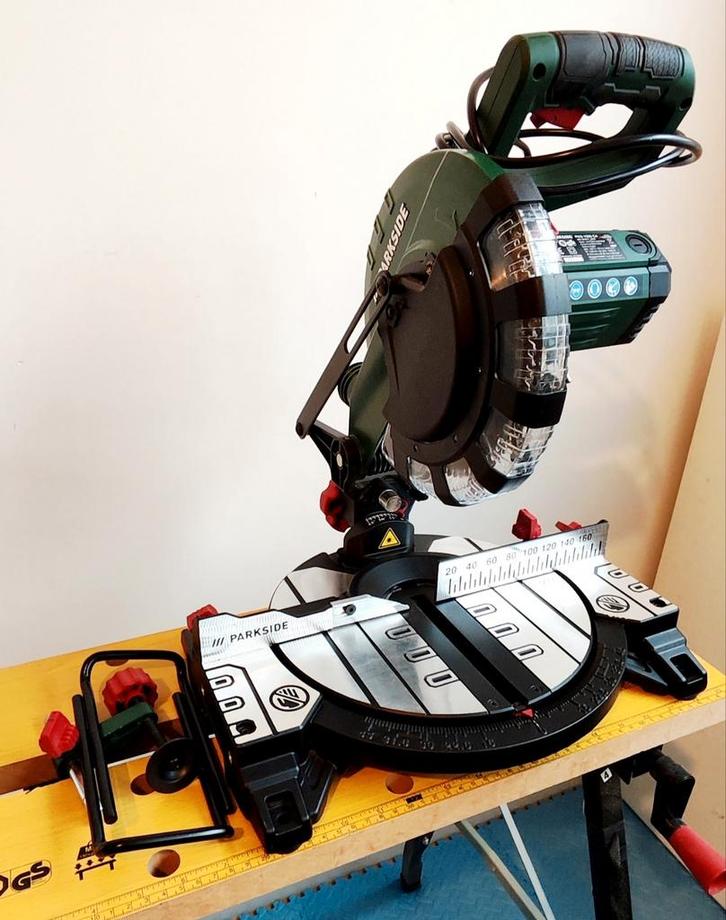 Parkside PKS 1500 verstekzaag + blad met 80 tanden, Doe-het-zelf en Bouw, Gereedschap | Zaagmachines, Zo goed als nieuw, Afkortzaag