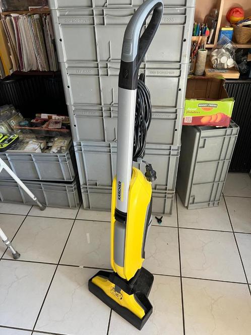 Karcher F5C, Huis en Inrichting, Schoonmaakartikelen, Bezem of Borstel, Ophalen