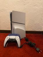 Ps5 version disc 825gb + 2 manettes (en état parfait), Games en Spelcomputers, Spelcomputers | Sony PlayStation 5, Ophalen, Zo goed als nieuw