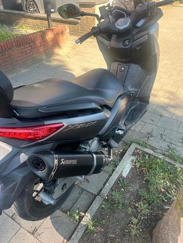Mooie xmax yamaha 125 cc  beschikbaar voor biedingen