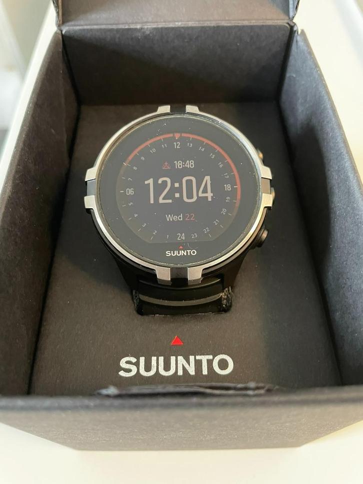 Suunto Spartan Sport HR Baro, Handtassen en Accessoires, Sporthorloges, Zo goed als nieuw, Zwart, Afstand, Calorieverbanding, Conditie