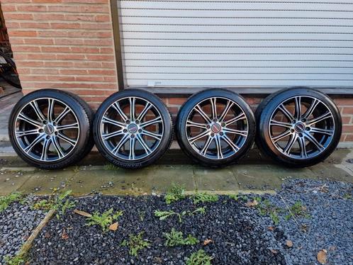 4 banden + velgen van het merk Hankook en Toyo, Auto-onderdelen, Banden en Velgen, Band(en)