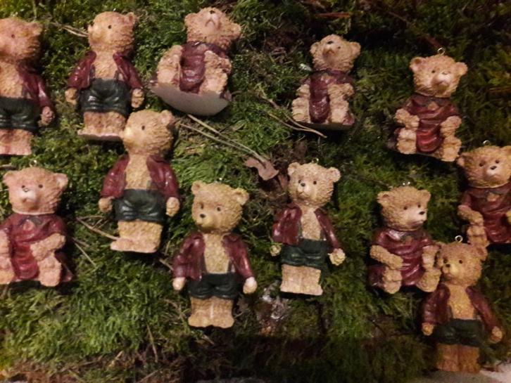 beertjes in steen (hangdecoratie) - prijs per stuk, Diversen, Kerst, Zo goed als nieuw, Ophalen of Verzenden