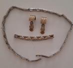Sieraden :  Hals - armband - Oorclipsen (Goud/zilverkleurig, Handtassen en Accessoires, Overige Accessoires, Ophalen of Verzenden
