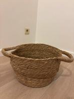Rieten mandje / fotografie props, Ophalen, Zo goed als nieuw