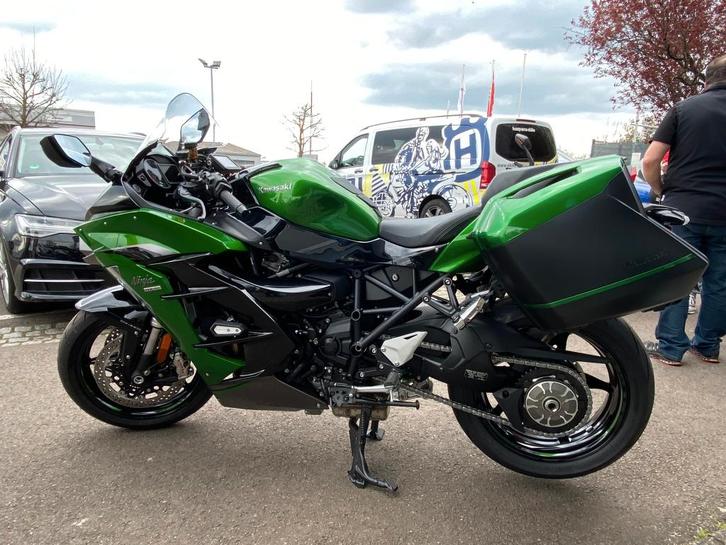 Kawasaki H2SXSE Plus, Motoren, Motoren | Kawasaki, Particulier, Toermotor, 11 kW of minder, 4 cilinders, Minimaal motorrijbewijs A1
