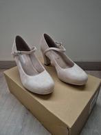 Pumps in denim tamaris. Maat 36. Nooit gedragen., Kleding | Dames, Tamaris, Ophalen of Verzenden, Nieuw, Pumps