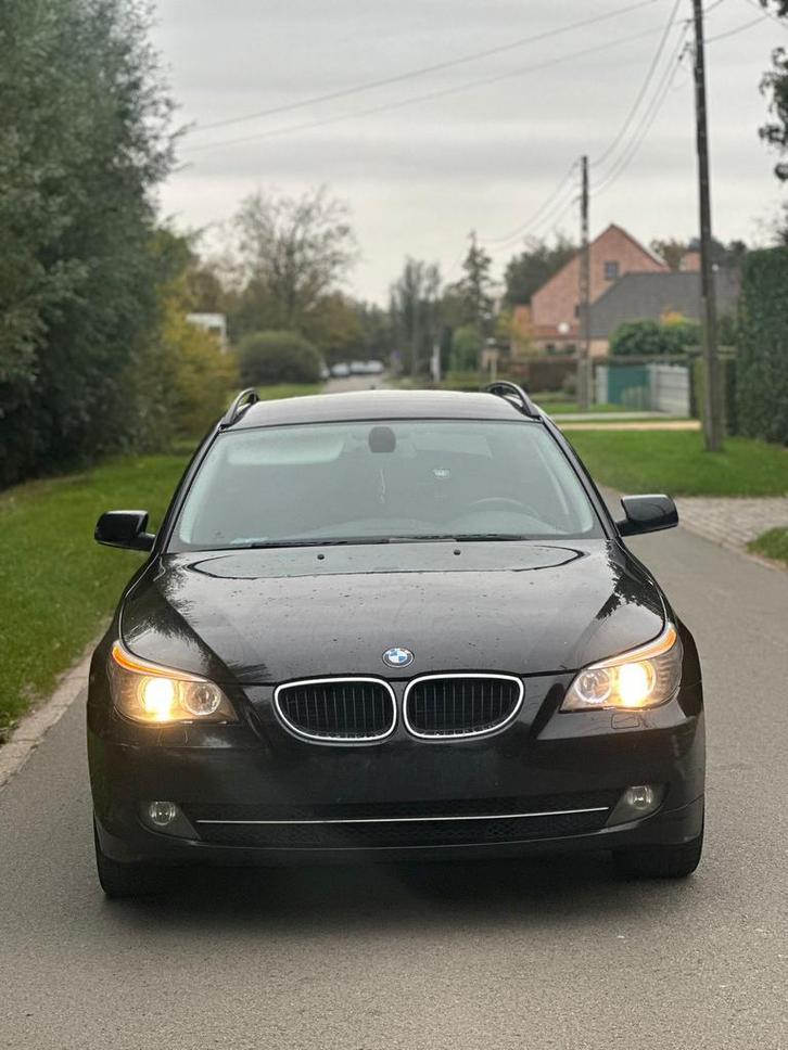 Bmw 520d 2009 330.000km 2.0 dissel euro5, Auto's, BMW, Particulier, Diesel, Euro 5, Ophalen