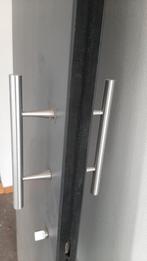 Inox deurklink / trekker, lengte 25 cm. Merk: Anyway, Doe-het-zelf en Bouw, Deuren en Vliegenramen, Ophalen of Verzenden, Zo goed als nieuw