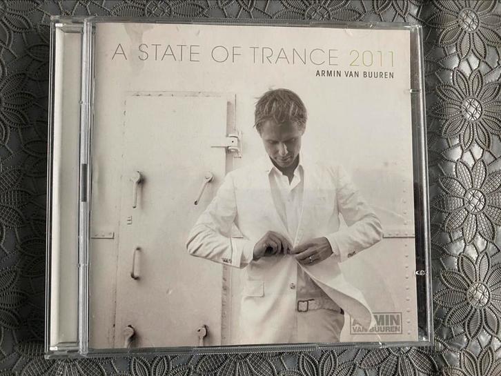A state of trance 2011 armin van buuren, Cd's en Dvd's, Cd's | Dance en House, Zo goed als nieuw, Techno of Trance, Ophalen of Verzenden