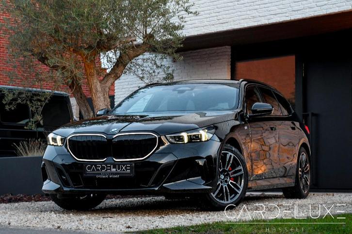 BMW 520i| M-SP-PRO | PANO | BOWERS|TREKH|360|HEADUP|LEDGRILL, Autos, BMW, Entreprise, Achat, Série 5, Caméra 360°, ABS, Caméra de recul