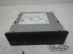 VW Passat B8 Regelapparaat Radio Navigatie 3G5035820B, Ophalen of Verzenden