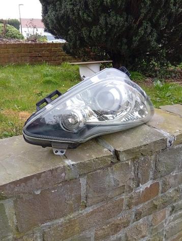 Phare avant droit opel corsa 2010 beschikbaar voor biedingen