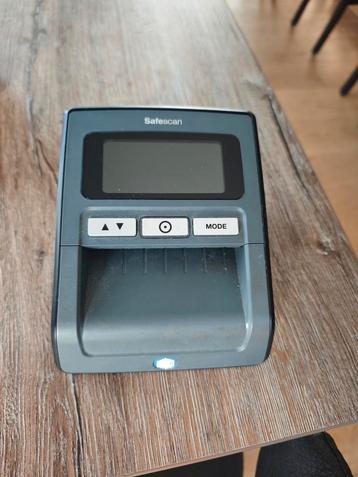 Safescan, détecteur automatique de faux billets, Enlèvement