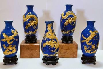 Porselein Chinese vaasjes - Gouden Draken en Phoenix beschikbaar voor biedingen