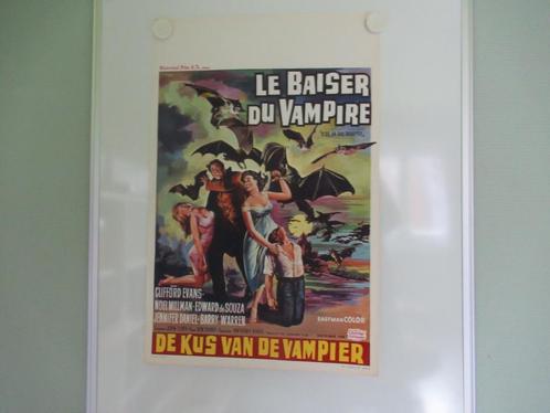 Affiche du film KISS OF THE VAMPIRE, Collections, Posters & Affiches, Comme neuf, Cinéma et TV, A1 jusqu'à A3, Rectangulaire vertical