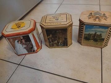 3 koffie blikken beschikbaar voor biedingen