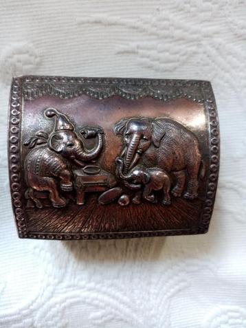 Japanse juwelendoos van antimoon metaal uit de jaren 50 beschikbaar voor biedingen