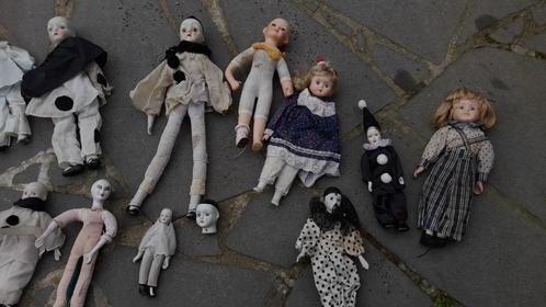 12 antieke poppetjes van pierrot en porselein, prijs per lot, Verzamelen, Poppen, Gebruikt, Pop, Ophalen