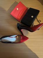 Tweekleurige pumps en chique handtas - onberispelijke staat, Kleding | Dames, Trouwkleding en Trouwaccessoires, Ophalen of Verzenden