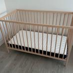 Babybedje inclusief matras, Ophalen, Zo goed als nieuw